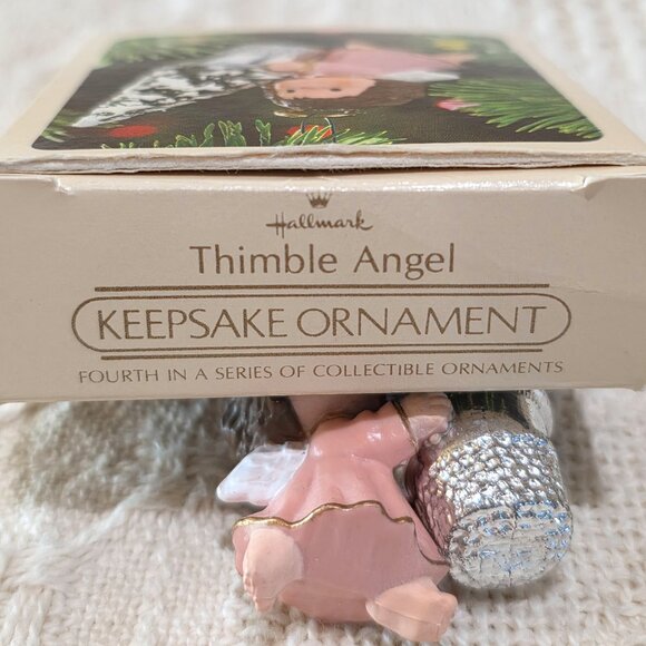 1981 Hallmark Keepsake Ornament Thimble Angel #4 Tree Holiday Christmas NIB - Picture 5 of 8